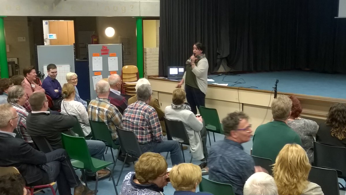 Frank_Luttels's tweet photo. #Participatie bijeenkomst @Beesel in de Meander oppe #Ruiver. https://t.co/AnOg6kKkWP
