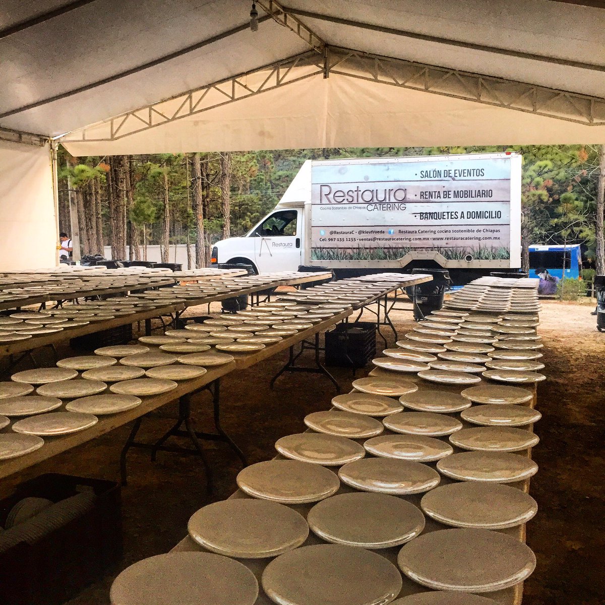 Restaura Catering tweet media