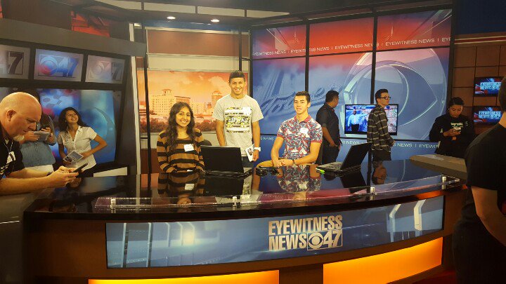 ChaneyKnight's tweet photo. @ksee24 Bullard Knights ready to deliver the news.  #jobshadowday https://t.co/2CmJdlHFlD