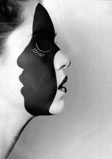 _Artish's tweet photo. When the black meets the white #KIKIOLILO 
#Blacknwhite https://t.co/jXjFGucyKU
