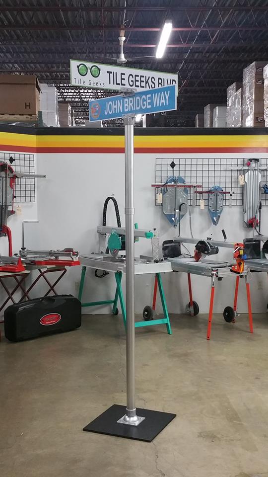 TileGeeks's tweet image. "Don't tell me this town ain't got no heart!" @Coverings @TileToolscom #Coverings16 #TileGeeks