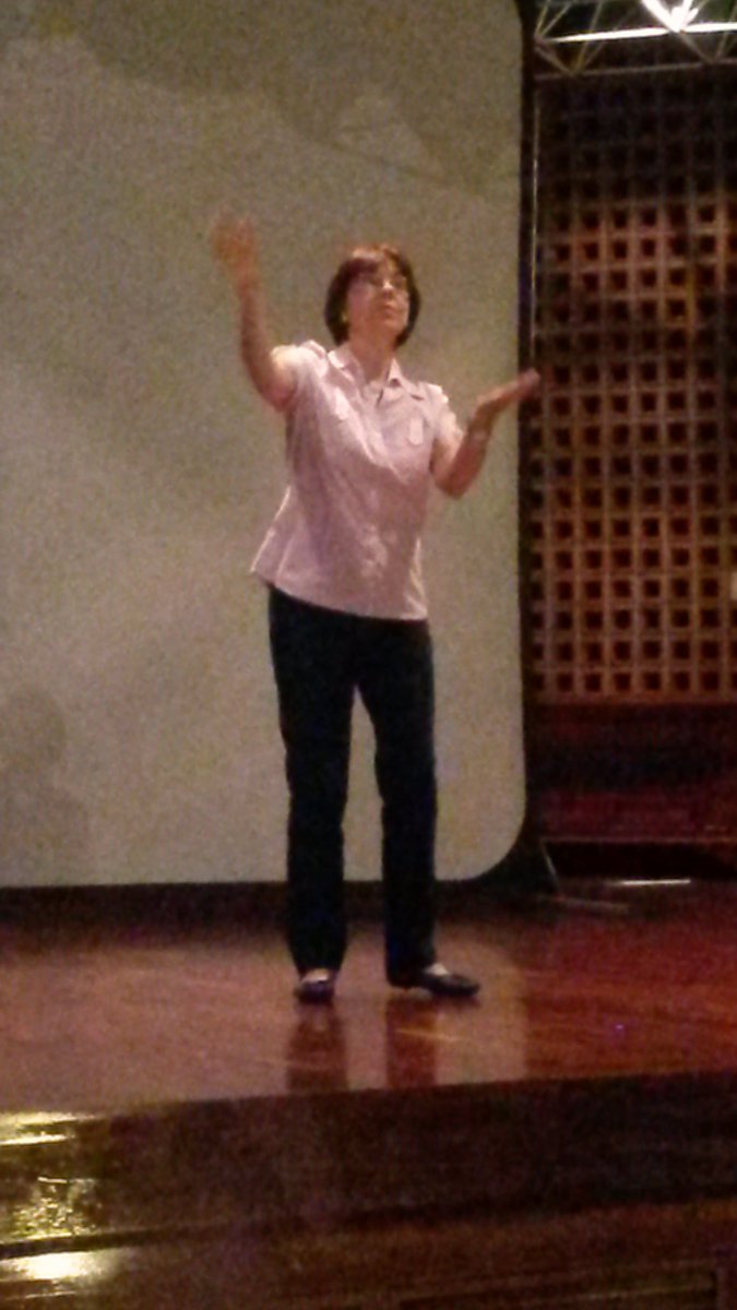 IvonneBorrero's tweet photo. Excelente promotora de lectura Annely Keller hoy en la Jornada Interactiva de Educación Inicial #inicialmiranda https://t.co/4bnt6zM00N