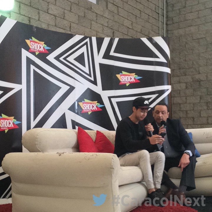CaracolNext_'s tweet photo. ¡En vivo desde el lanzamiento de @CaracolNext_ con @Java1967 y @soymarioruiz ! https://t.co/P7calB5JMN