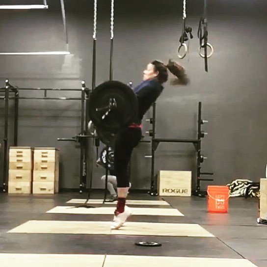 TweeterBham's tweet image. Goals..... This pull. Every. Stinking. Time. #goals #crossfit  #cleanpull #fullextension #… ift.tt/1SdOlLP