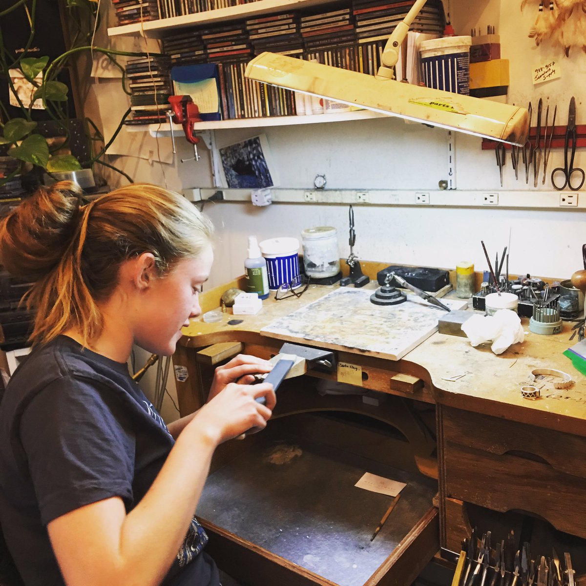 InspireSantaFe's tweet photo. Our awesome protege Faith is making some awesome jewelry that you'll have to come see on April 22nd! #inspiresantafe https://t.co/frEGrX6G6k
