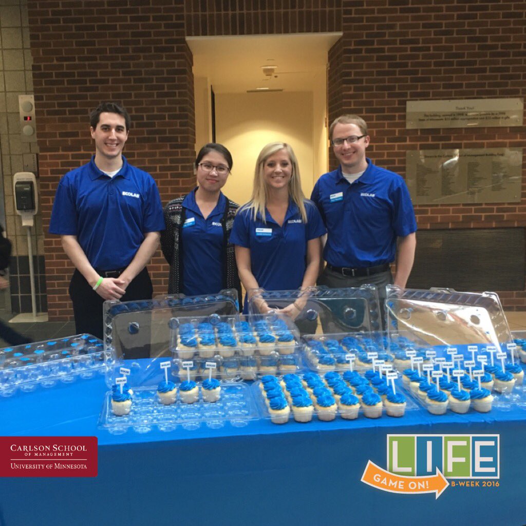 BWeek2018's tweet photo. We'd like to give a #SO to the wonderful teams from @BestBuy_Careers and @Ecolab who made today possible! #BWeek2016 https://t.co/dMgHXtaCo6