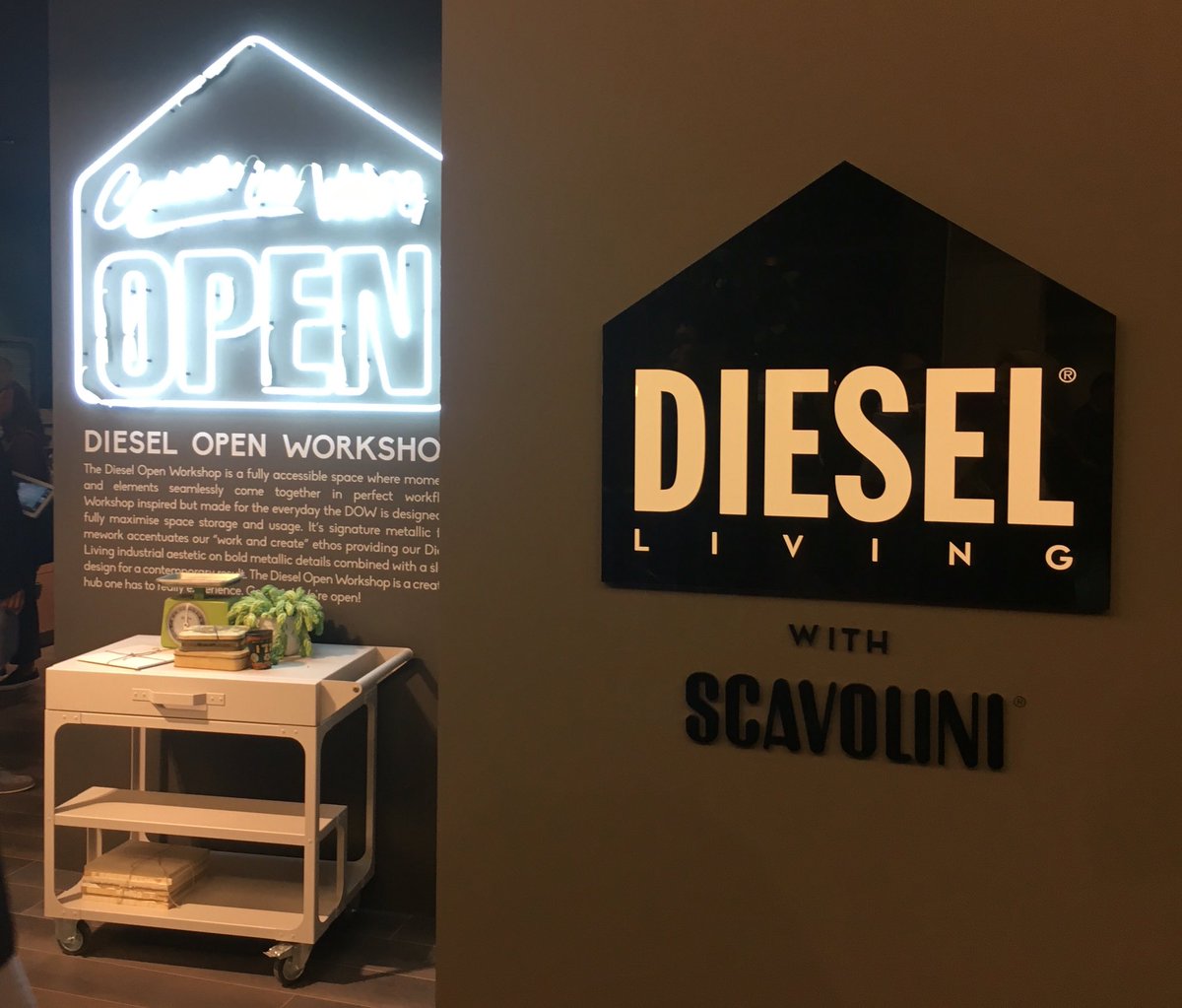 SavinaConfaloni's tweet photo. #SaloneDelMobile @DIESEL e @scavolini unite nel #DieselOpenWorkshop @CASTAGNAMILANO @paolamanfredi @BarbaraRachetti https://t.co/hCiemFQ47K