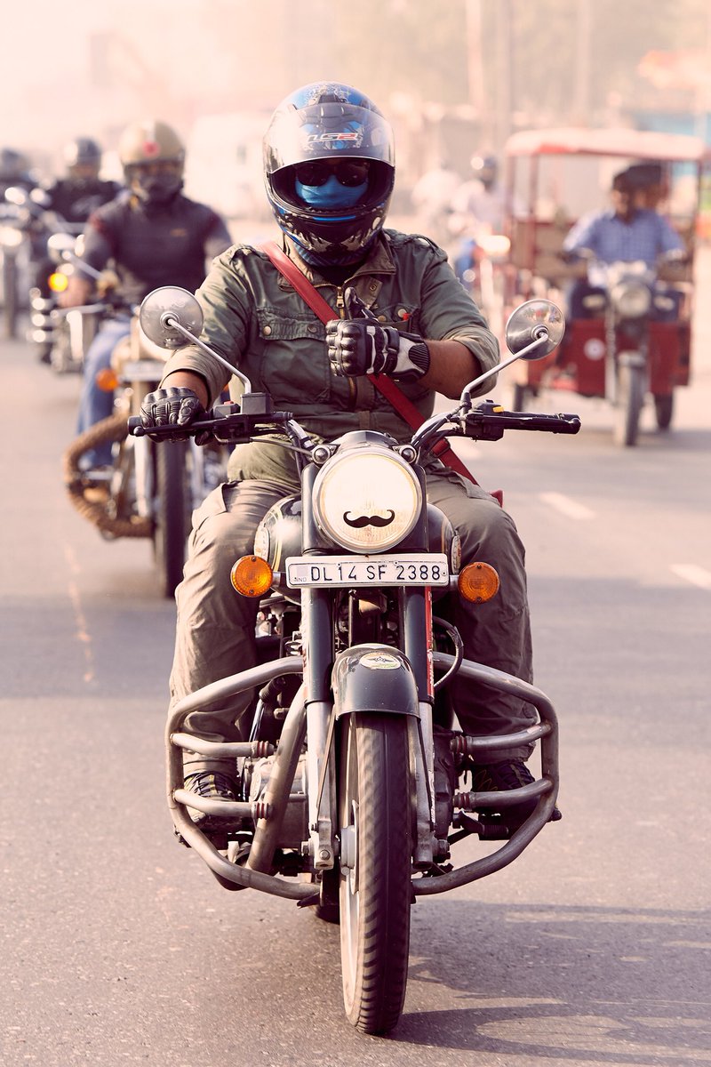 zabeehafaque's tweet photo. #Throwback from #ONERIDE2016 with #RoyalMavericks in #delhi .
#royalenfield #REONERIDE #ONERIDE #india #newdelhi https://t.co/C7EHSqnWHD