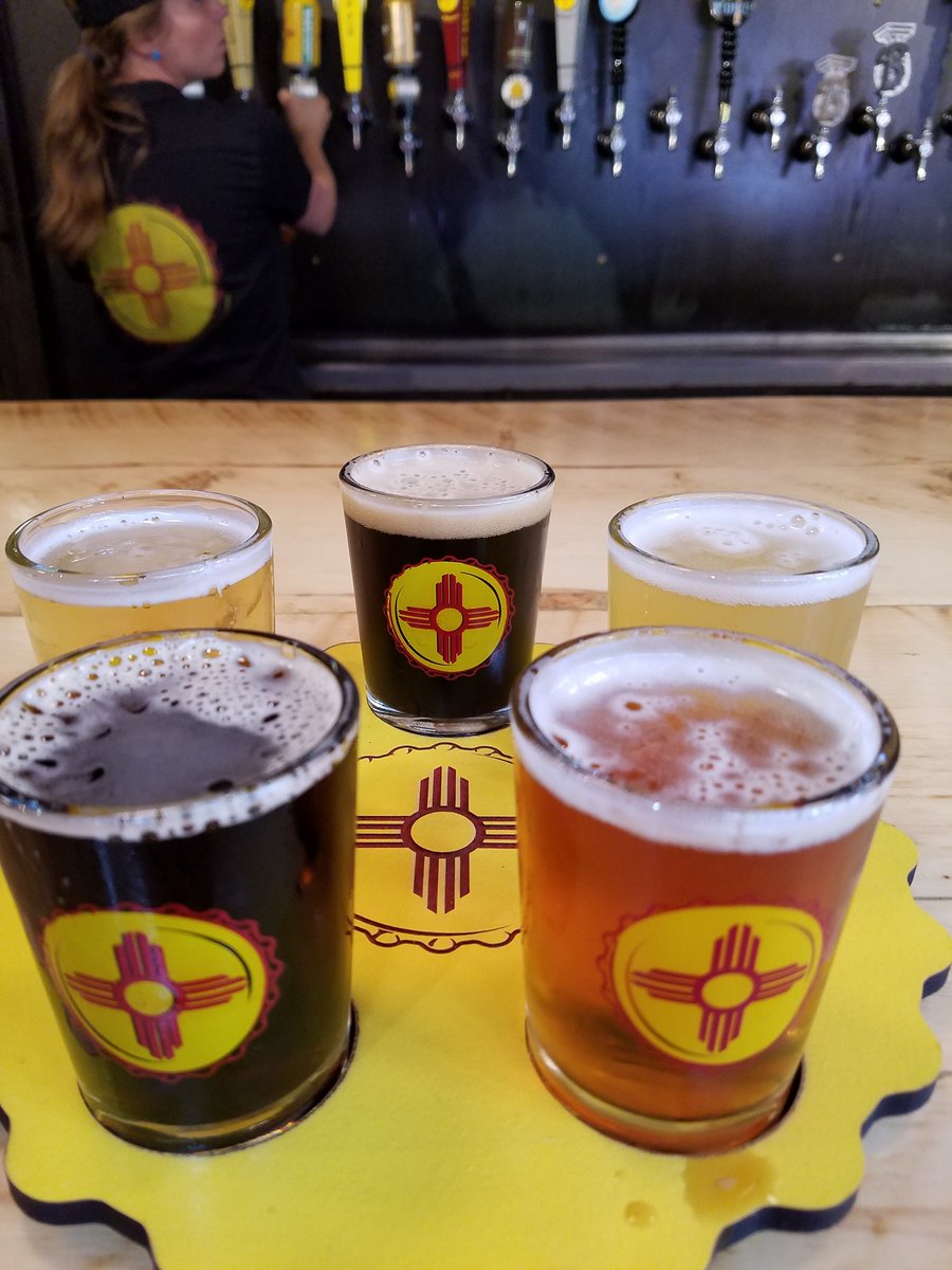 lfetty1's tweet photo. @SantaFeBrew
#JavaStout
#LaOnzaWhite
#HappyCamperIPA
#StatePenPorter
#FreestylePilsner #NewMexicoTrue https://t.co/ataRssXT10