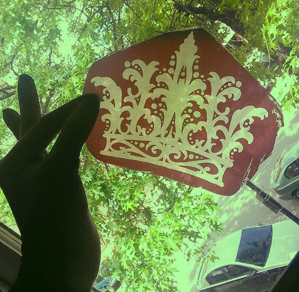 S8Tattoo's tweet photo. 👑 #redstencil by ashlietattoos https://t.co/DAd3NSEiCE