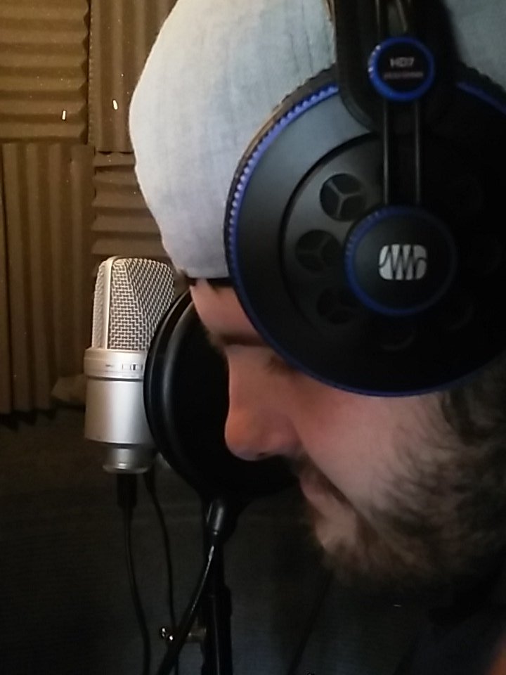 WordsmythMusic's tweet photo. Puttin in work. #MattyJay https://t.co/xmGp05x2nq