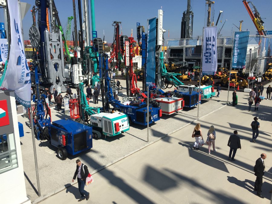 Hello from Munich. Bauma really is a big show! Are you in attendance? <a href="/baumaOfficial/">bauma Official</a>