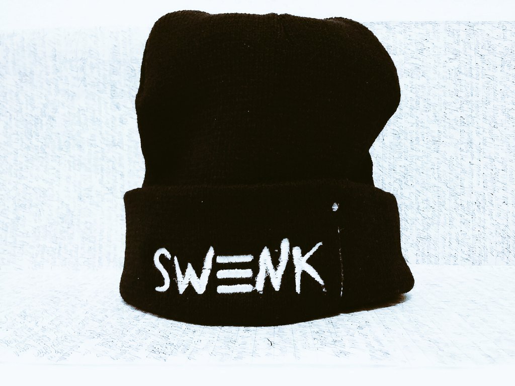 Jr_Ecko's tweet photo. Xperimental Swenk Apparel #Swenk! https://t.co/16WgXDL5MY