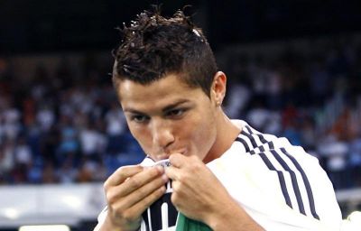 RMadridplus_'s tweet photo. Nunca marca en los partidos importantes, eso decían
Te quiero @Cristiano https://t.co/Yjo2QuPZZR