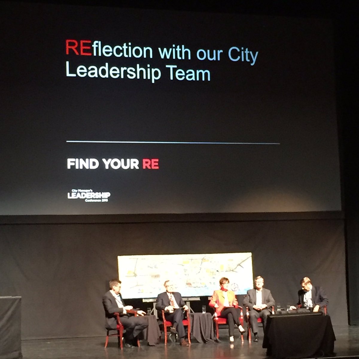 beta715's tweet photo. Closing off #LCMyRe with the @Mississauga_CAO and the LT @gkentsco @PaulMitcham @MartinPowell926 and Ed Sajecki https://t.co/6nIjgMlcBI