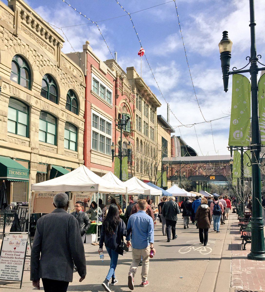 ashvilgrain's tweet image. Well the Stephen Ave farmers market is making for a much more entertaining lunch break than usual! #iamdowntown #yyc