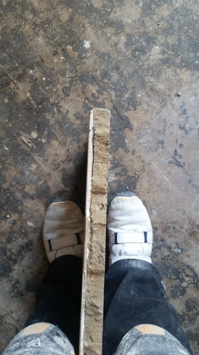 smltiling's tweet image. Dont you just love it when a customer attempts tiling and it fails @GazzMorgan85 @parry55