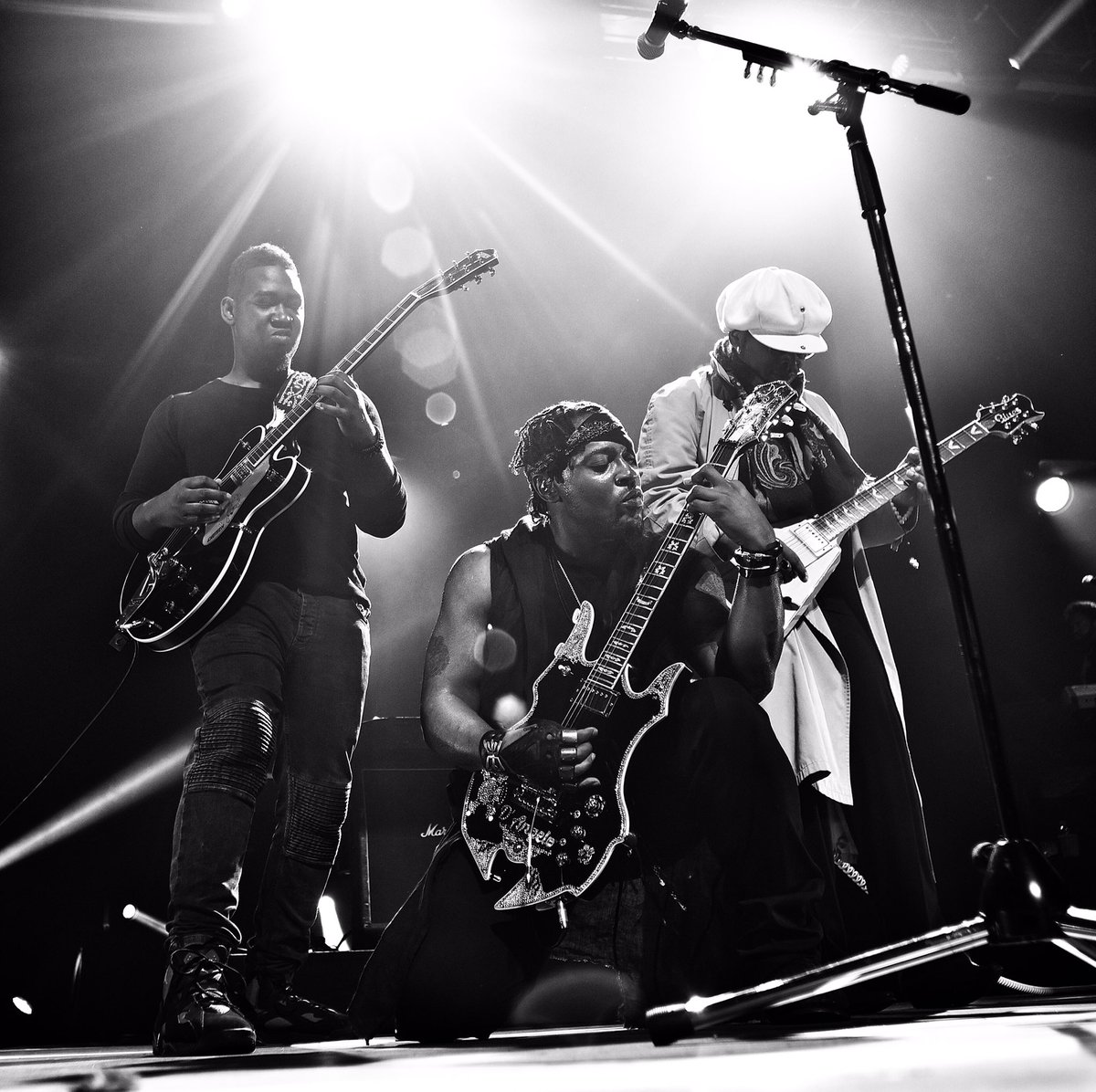 Good times! I'm missing Japan

Image of <a href="/TheDangelo/">D'Angelo</a> by #DerrelTodd 

 #thedangelo #sharkey335 #DTodd #dangelo #jesse