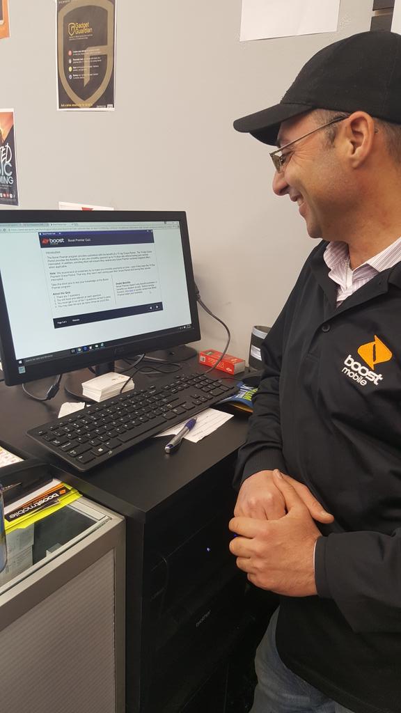 Jesse_Chauca's tweet photo. DownTime? Training made fun 📝💻 @UticaMobile #BKStrong #Training4Success #BoostPremier @LauraMcLaugh96 @SPG_NYC https://t.co/y2jmGDhn4q