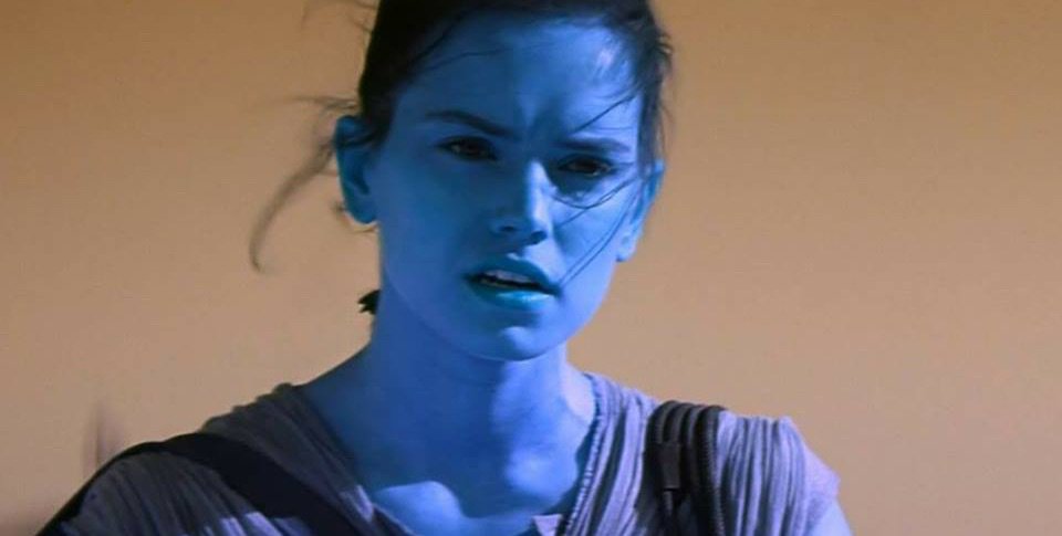 StarWarsPR's tweet photo. Finally got my hands on #TheForceAwakens Blu-rey. It's stunning... https://t.co/kcoD2LYtRk