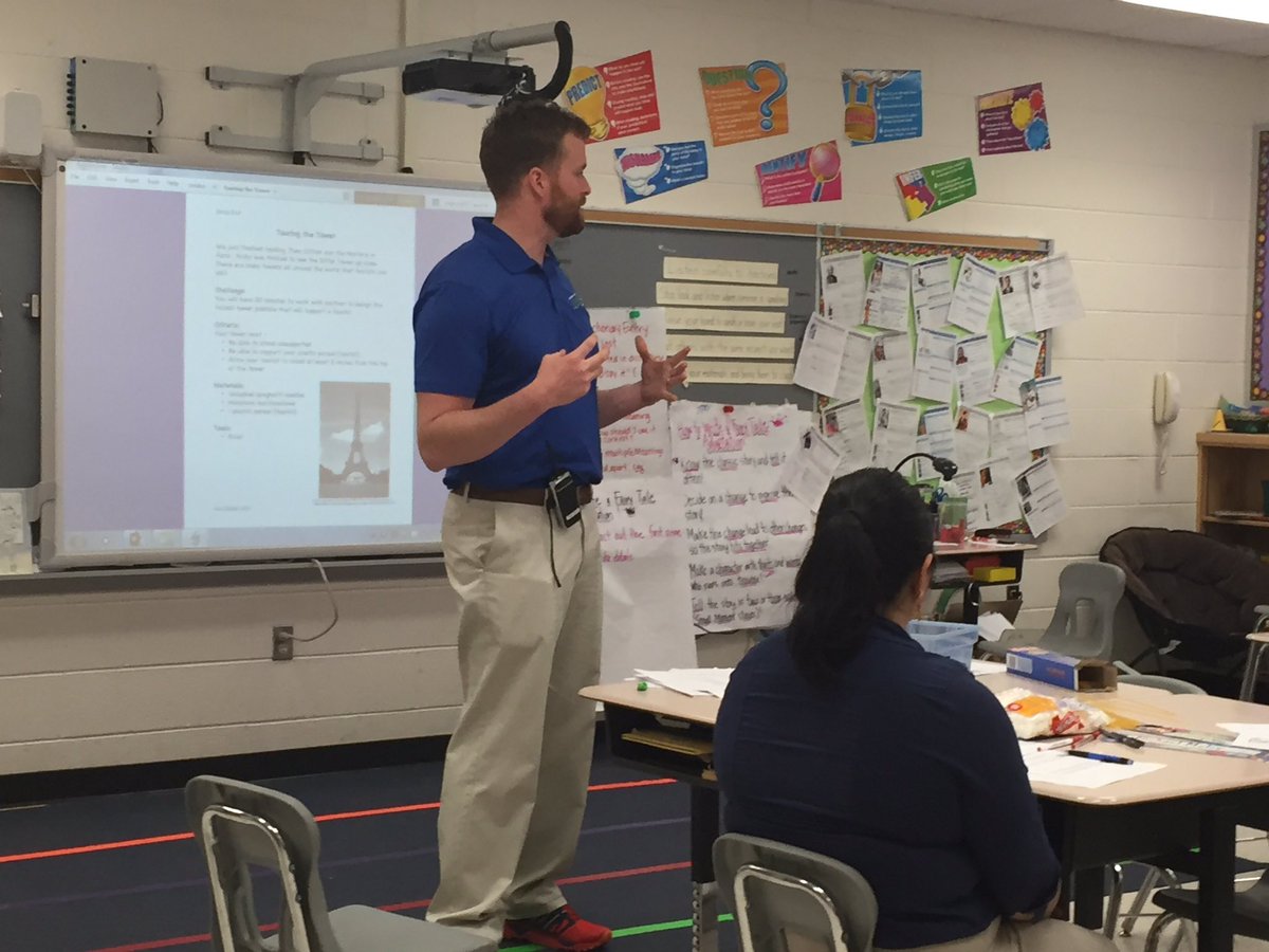 mrskdempsey's tweet photo. @DaneeshaDavis and @SnyderNLE teaching teachers about implementing #STEM w/ #PBL and #OTTW #vcec16 @childengengineer https://t.co/2q7VqXASUN