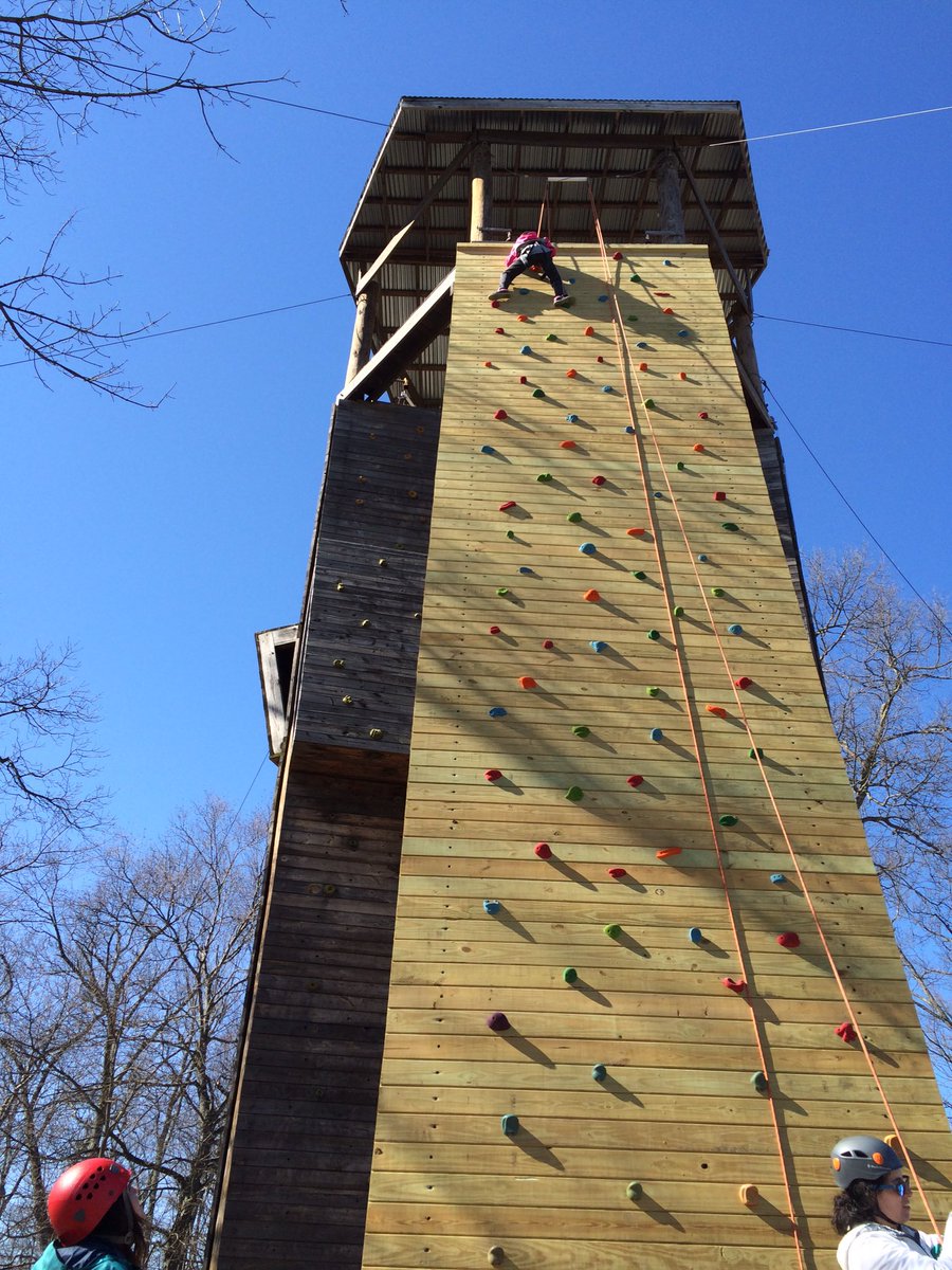 Menlo mutts up for the challenge! <a href="/YMCACampBernie/">YMCA Camp Bernie</a> <a href="/MenloParkSchool/">MenloPark ES</a>