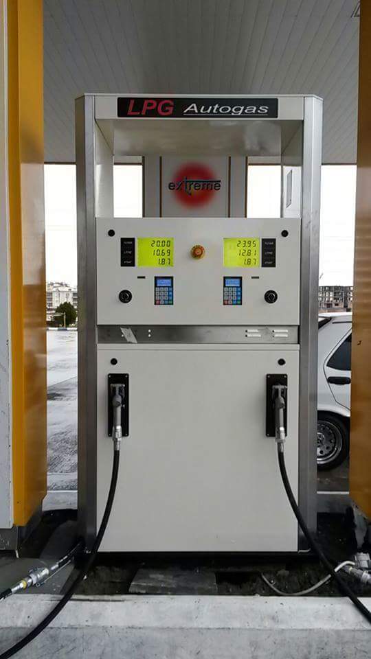 lpgdispenser's tweet photo. Falcon 4 nozzle lpg dispenser https://t.co/BwfmUVnO9l