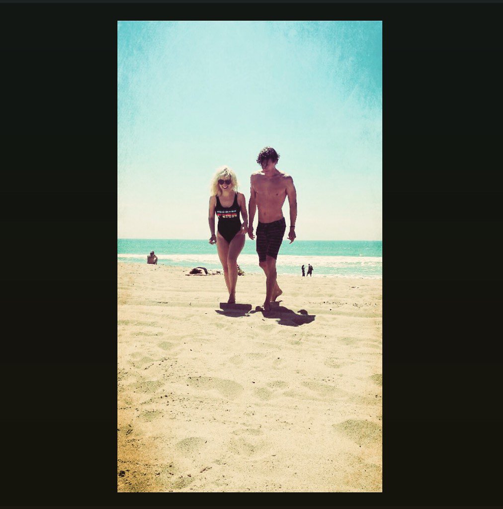 HunterTaran's tweet photo. Always a great day when I'm with this one!❤️☀️ @BradenLyle https://t.co/TUo6osTA9M