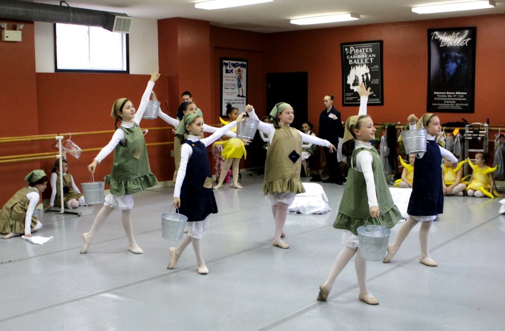 Here are Annie The Ballet photos from Sunday's dress rehearsal at the <a href="/DeDanceAlliance/">DDA</a> studio! Thanks 4 the pics!