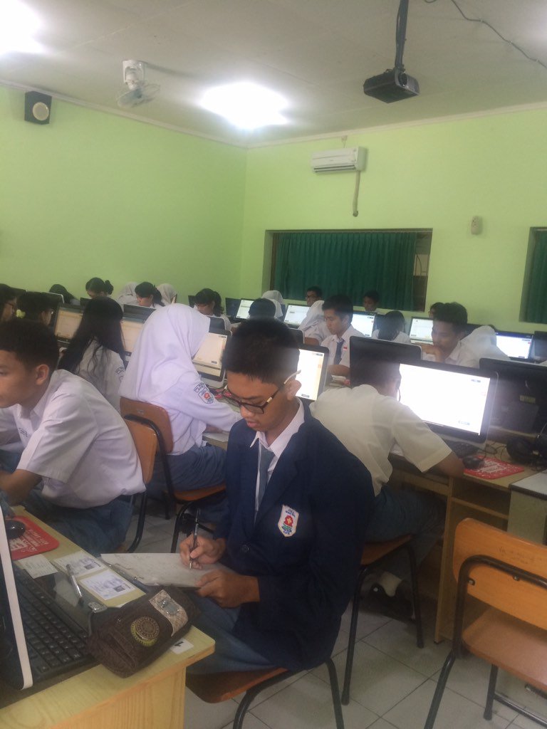 Alhamdulillah UNBK selesai, tdk ada yg susulan#unbk#smansaklaten