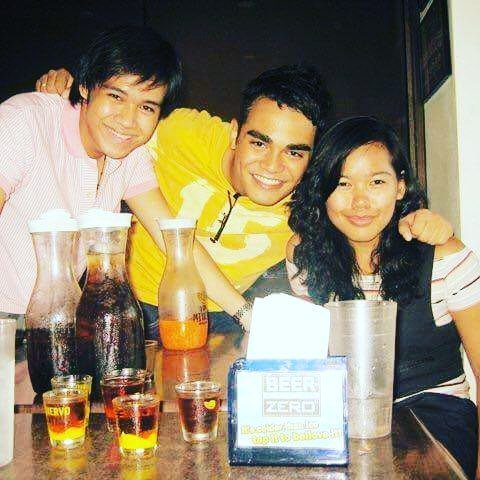 bryanhomecillo's tweet photo. #throwback @katandpaste @klinvillagonzalo #csb #csbsc #cc https://t.co/Nksgx8MmXC