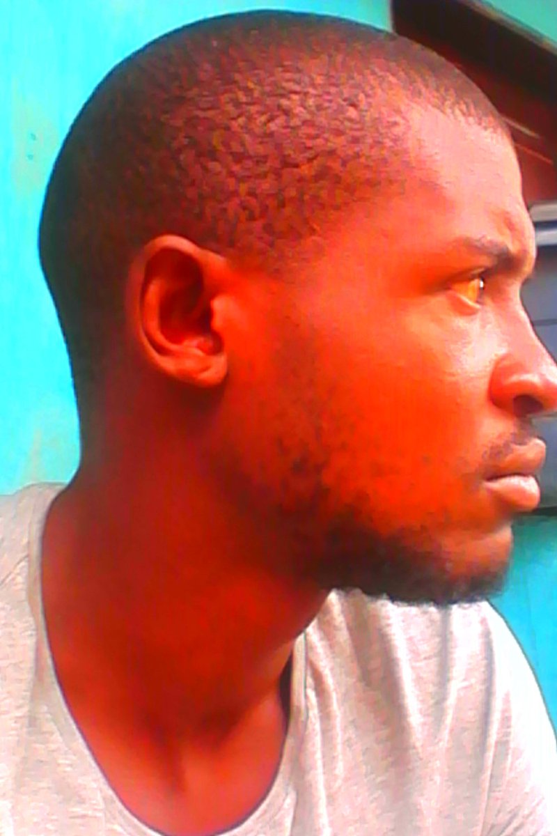 maxasseng tweet picture