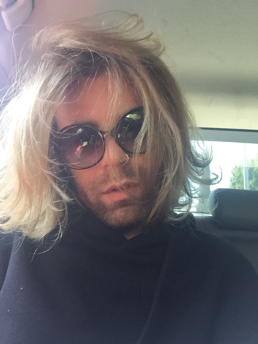 Going On Tour On Twitter Mod Sun Gets A Haircut Too Https T Co