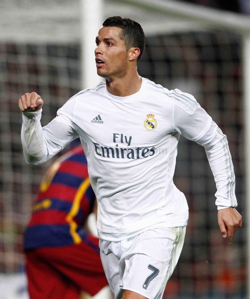 EscuderoRMCF's tweet photo. Dicen que nunca hace nada en los partidos importantes, hoy gracias a sus tres goles estamos en SEMIFINALES... ¡D7OS! https://t.co/CktVfcqs2E