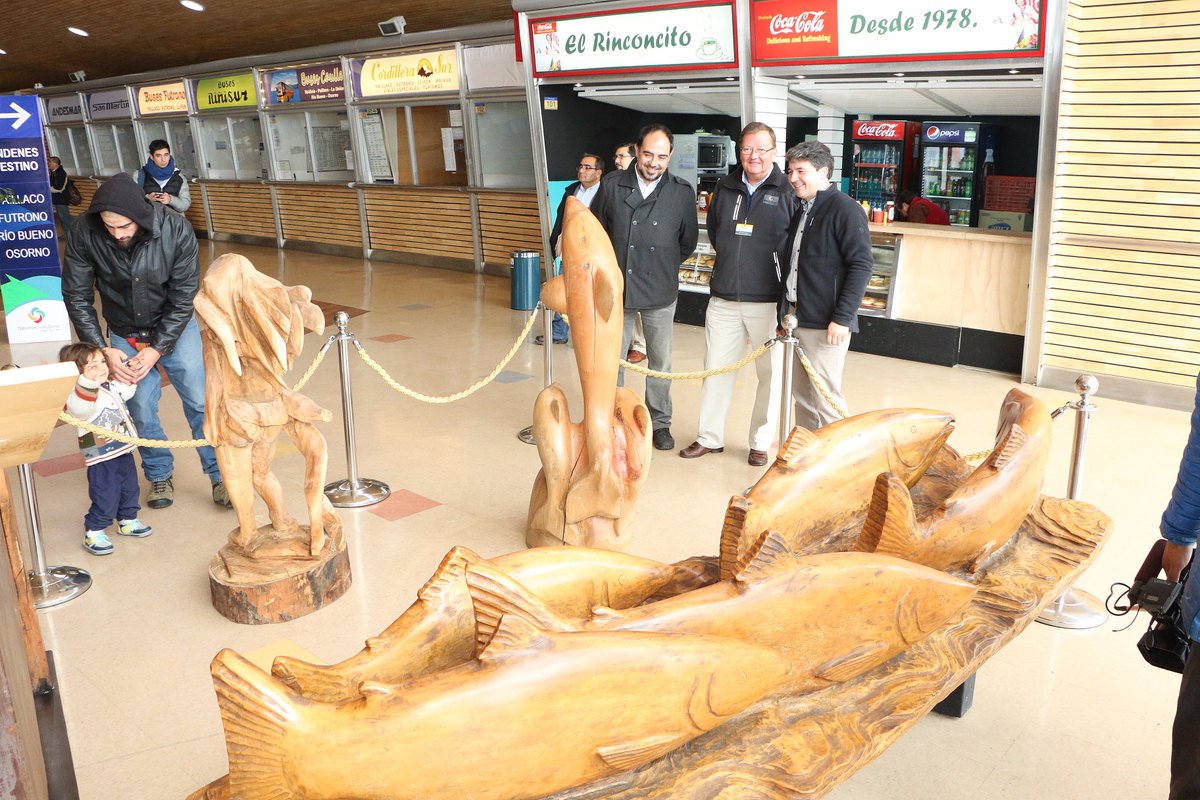 Dejo otras fotografías de nuestra visita esta mañana al Terminal de Buses de #valdiviacl