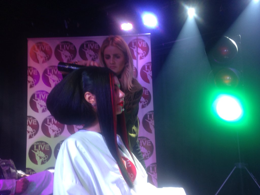 TributeMagUk's tweet photo. Wonderful work from @lreganhair @Indy_Hair #OpenChairNight https://t.co/hLVE6E0h4c