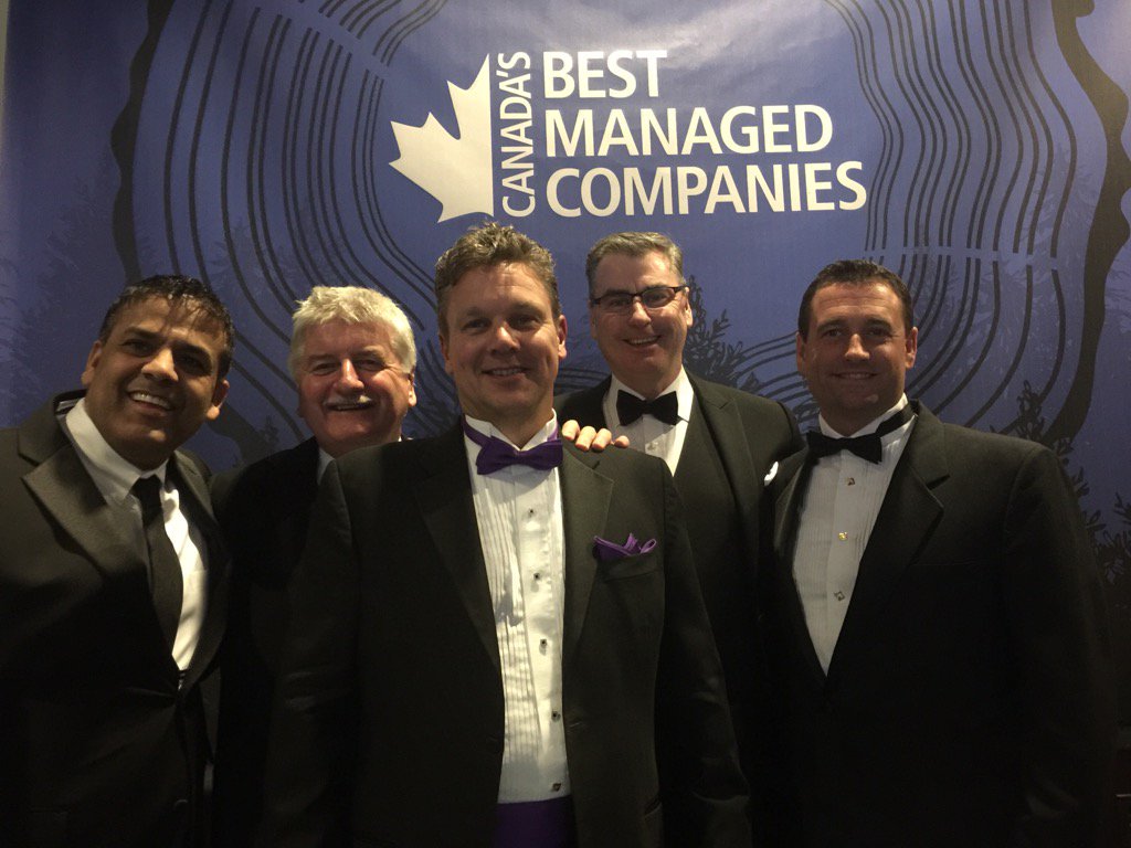 DonnyMac9's tweet photo. Beaming group of @PaladinSecurity team fortunate enough to represent our amazing 8500 #paladinfamily #bestmanaged https://t.co/tvrwZ4ZVQ9