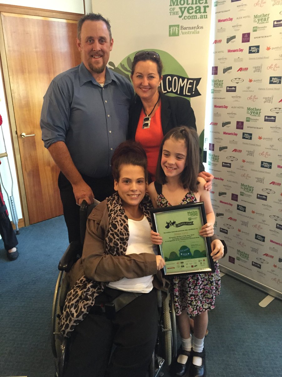 kylie1073's tweet photo. Huon Valley mum Amanda Richter has been named Barnardos Mother of the Year Tasmania 2016 
@Heart1073 #thisistassie https://t.co/kaeO8bTv7T
