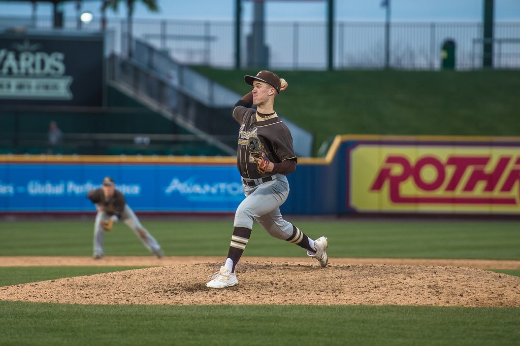 Becahi Baseball tweet media