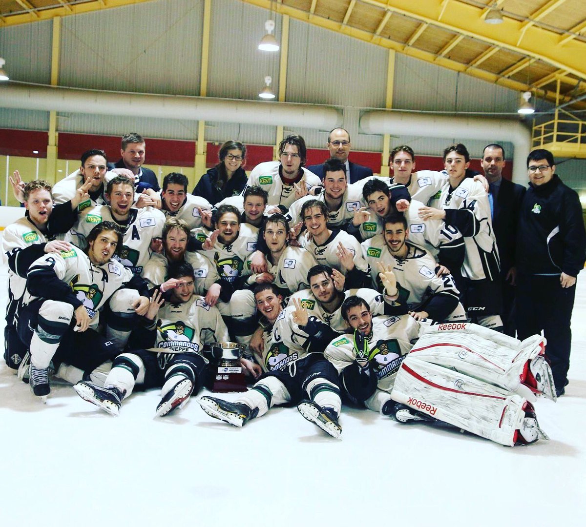 DieppeCommandos's tweet photo. Eastlink North division Title. #TheStoryContinues https://t.co/qSJKzQF3Ky