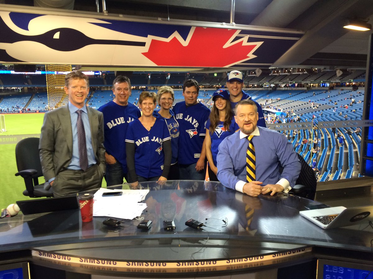 Thanks for a little behind the scenes from <a href="/GreggZaun/">GreggZaun</a> and <a href="/SNETCampbell/">Jamie Campbell</a>  #OurMoment