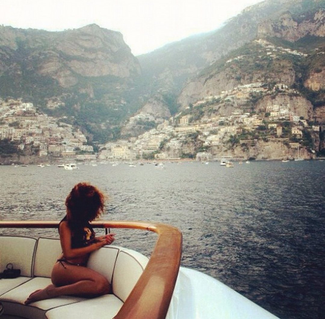 Adventurefull_'s tweet image. I just want to travel...🌊✈☁