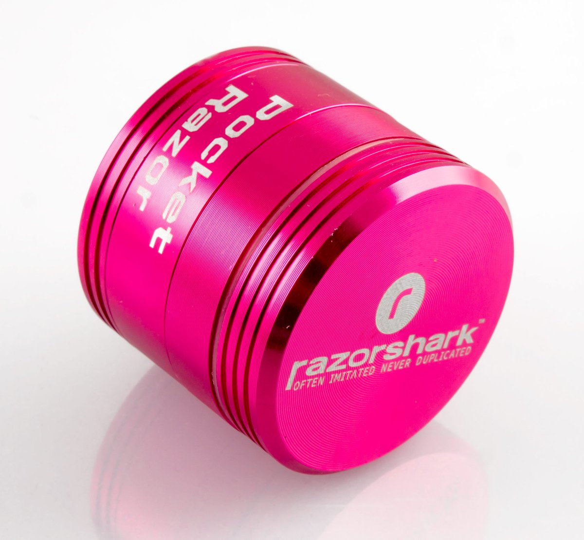 RealRazorShark's tweet photo. Pocket Razor #RazorBlack #SpaceGrey #LimitedEditionCerisePink #RazorSharkGrinders https://t.co/SQwXWZkMVw