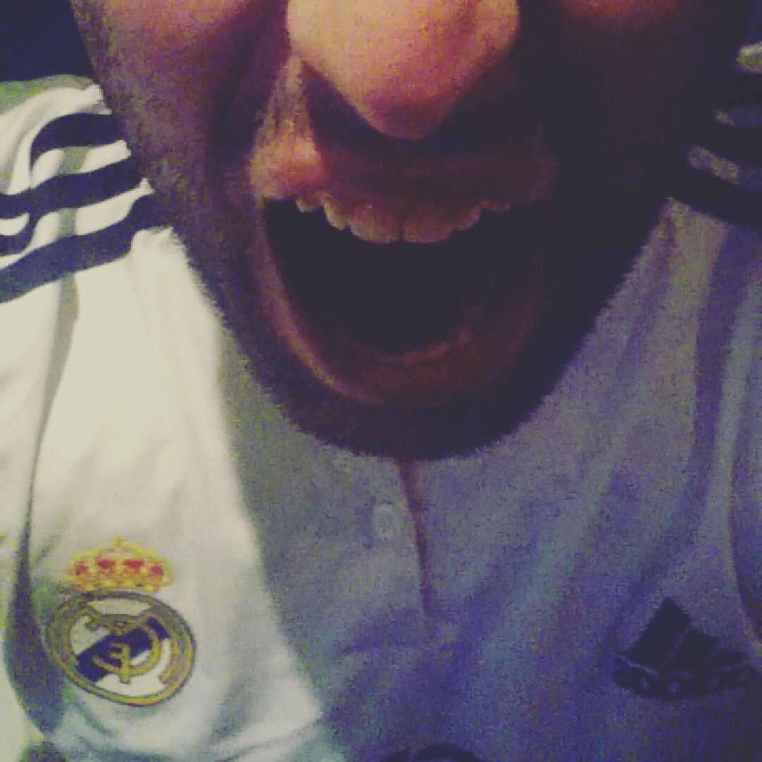 David_R_H's tweet photo. Siiiiiiiiiiuuuu ⚽⚽⚽ @realmadrid @Cristiano #HalaMadrid #HalaMadrid #HalaMadrid https://t.co/nPn4Vdatps
