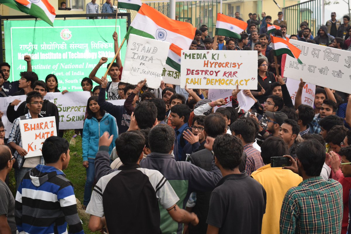vishaltheseeker's tweet photo. #NITSikkim supports #NITSrinagar @narendramodi @smritiirani @AnupamPkher @manoharparrikar https://t.co/kQiTRpKm65