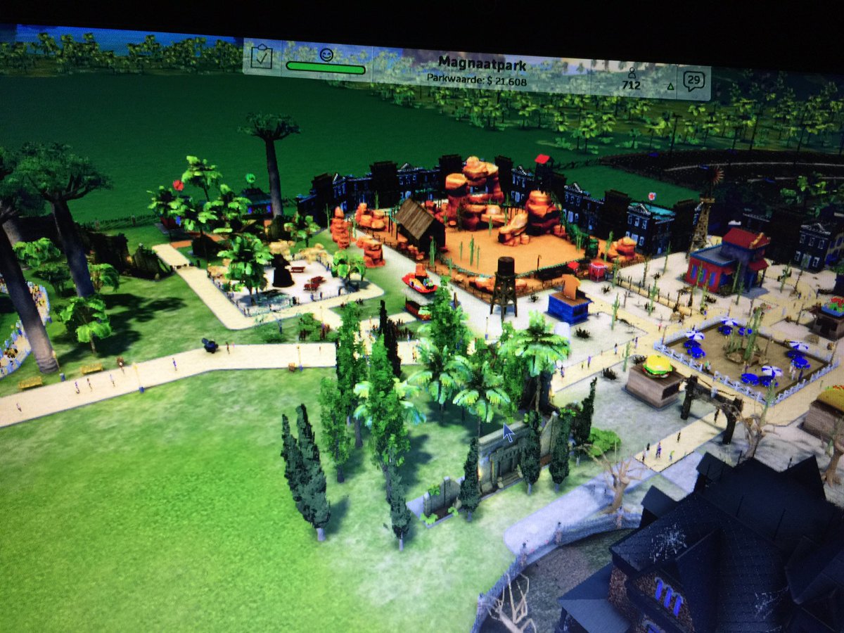 Games4Geo's tweet image. No backstage area that guest can see love it ! #lasttweet @OfficialRCT