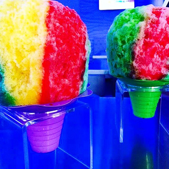 Snowopolis's tweet photo. Skip dinner. It's only $1.50 all day today. #boom #snowtuesday https://t.co/yjeMDAzA4P