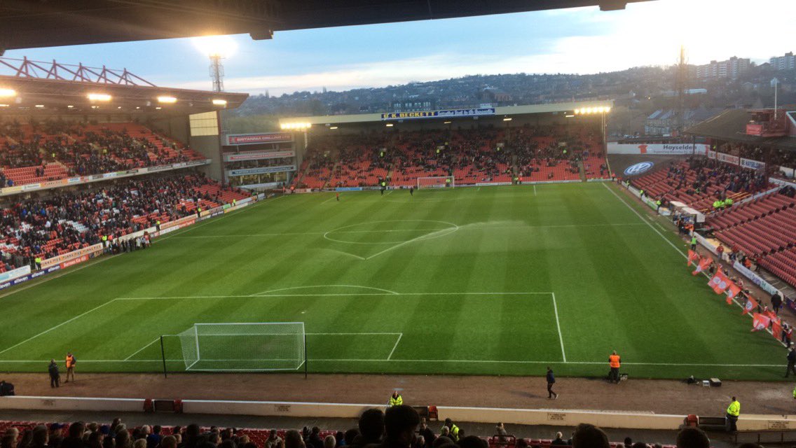 Oldham Athletic tweet media