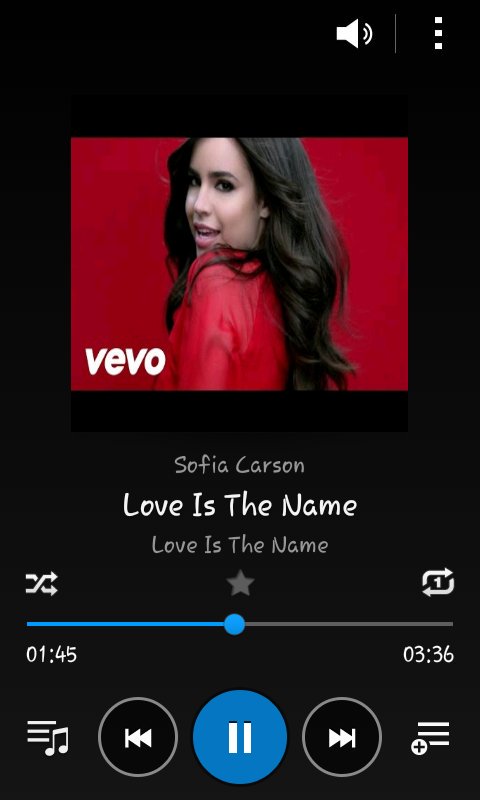 SofiaCarson's tweet photo. “@Belieber22196: #LOVEISTHENAME @SofiaCarson stays on repeat cause it's the greatest song ever https://t.co/18z38q86iu”😘😘love you thank you