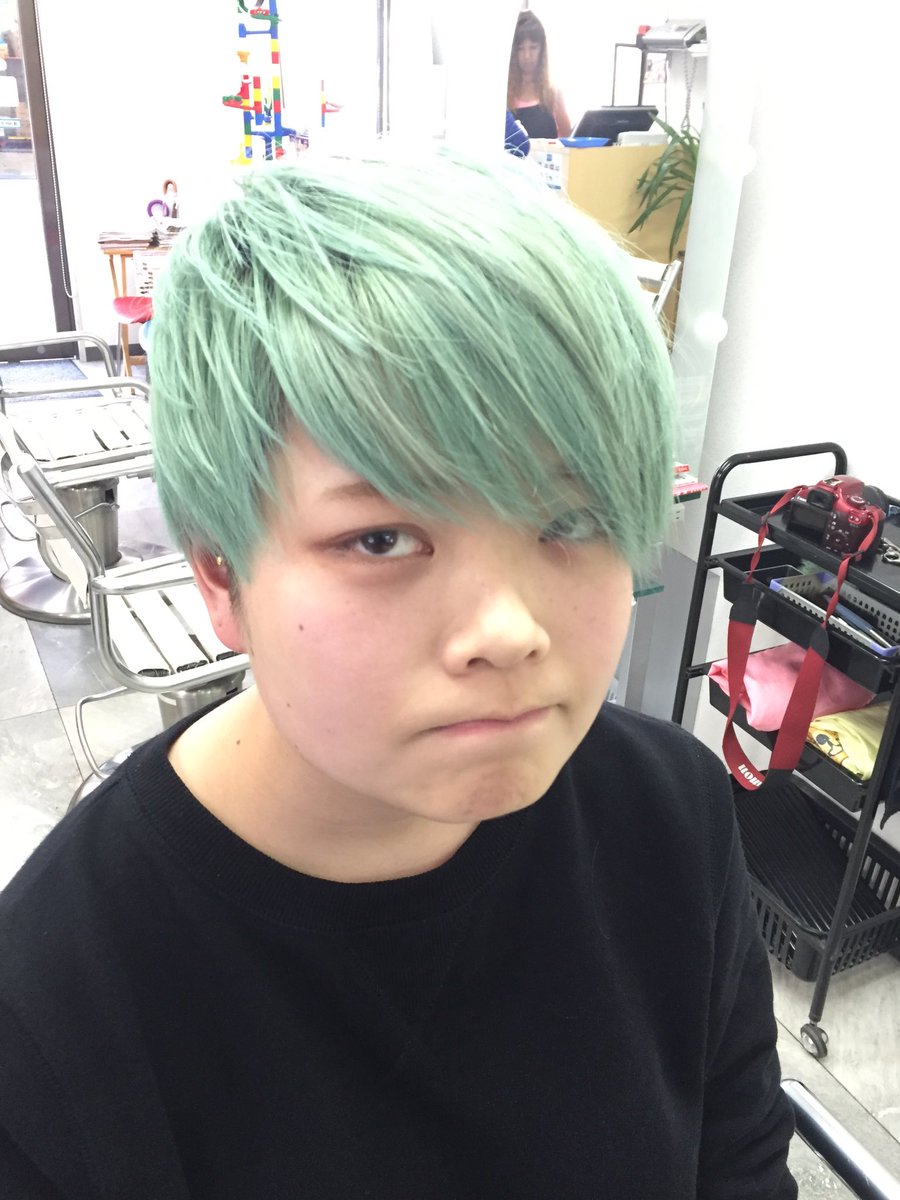 ストロベリーロックス 赤羽カラー専門店 本日のヘアカラー カラーメンテナンスで色味を入れ直したよ パステル系のアイス ミントグリーン ベースが出来上がってれば間で色だけ入れることも可能 チョコミント パステルカラー ミントグリーン 派手 ストロベリーロックス 赤羽カラー専門店 本日のヘアカラー カラーメンテナンスで色味を入れ直したよ パステル系のアイス ミントグリーン ベースが出来上がってれば間で色だけ入れることも可能 チョコミント パステルカラー ミントグリーン 派手